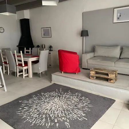 Clos Augusta 3 Hébergement de vacances *