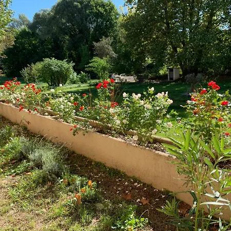 Clos Augusta 3 Hébergement de vacances